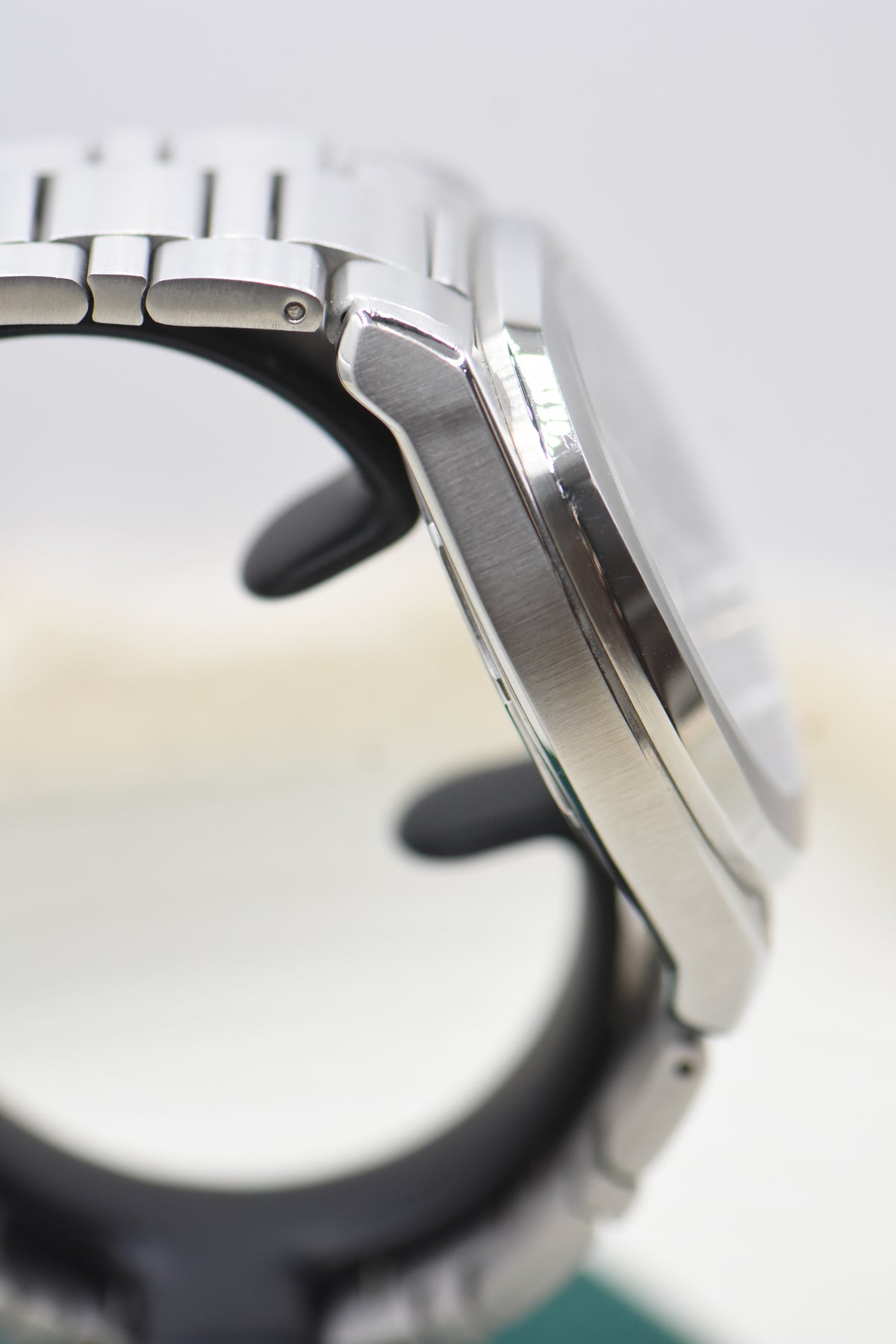 ARMAND NICOLET GMT DATE 41mm STEEL IN BRACELET AUTOMATIC A663AAA (LNIB)