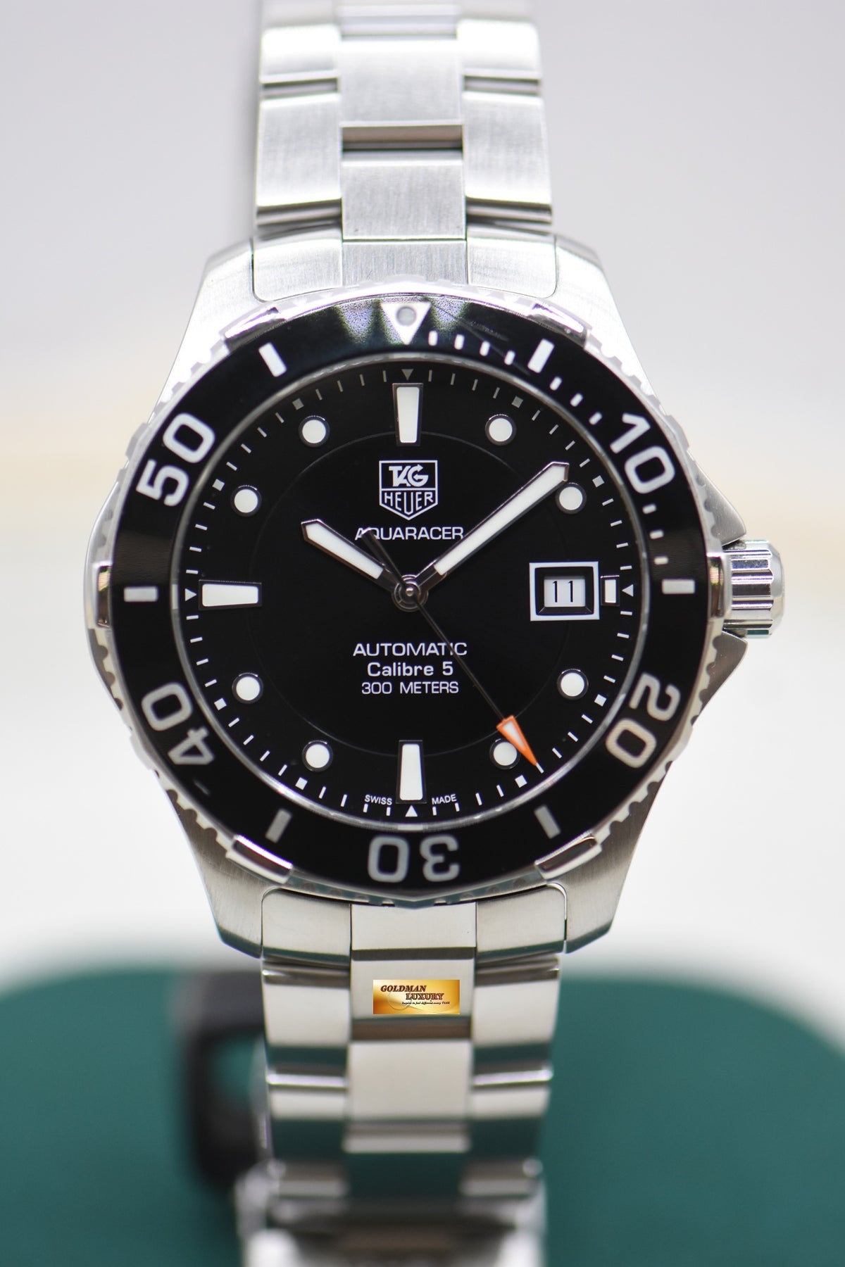 TAG HEUER AQUARACER 41mm CALIBRE 5 STEEL IN BRACELET BLACK DIAL AUTOMATIC WAN2110 (MINT)