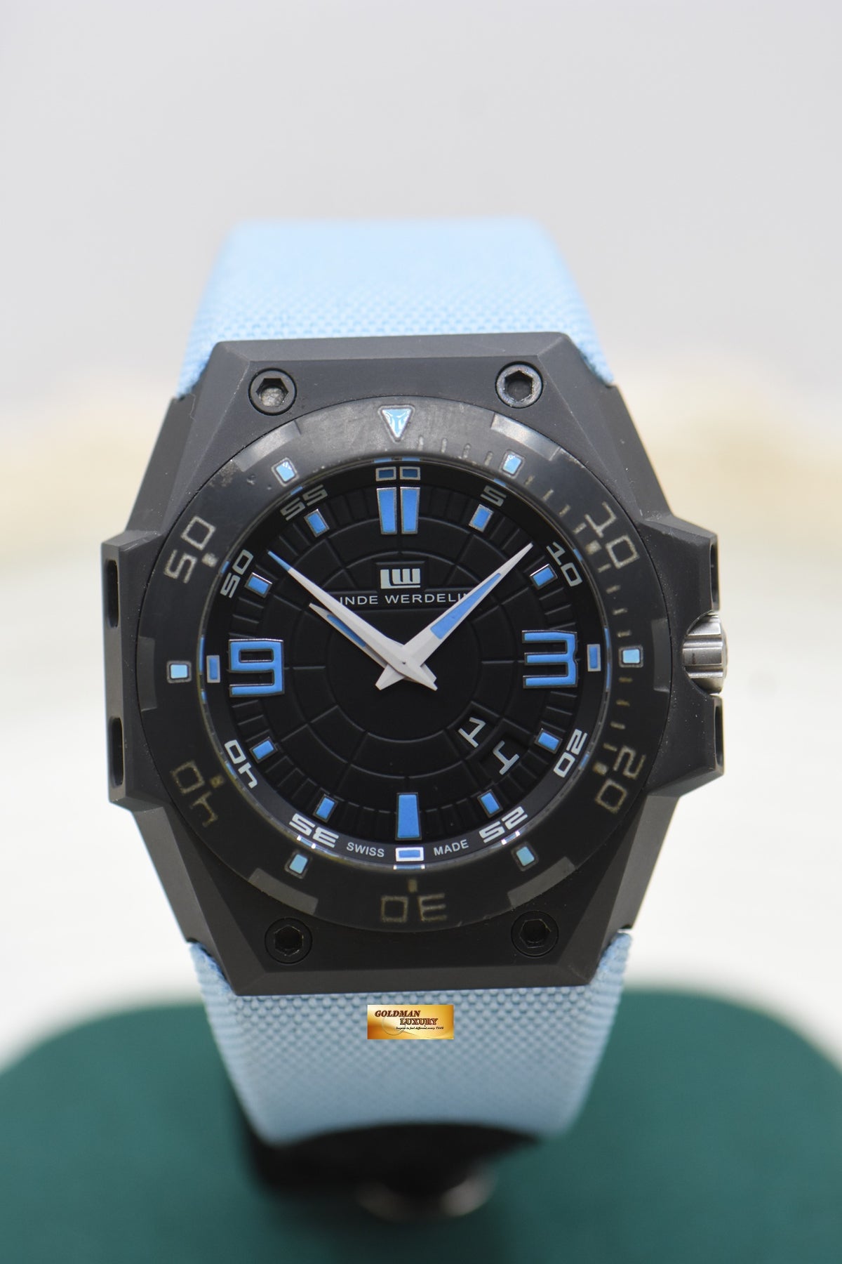 LINDE WERDELIN HARD BLACK III BIG DATE DLC BLACK STEEL IN KEVLAR STRAP AUTOMATIC HBIIIBD (UNPOLISHED)