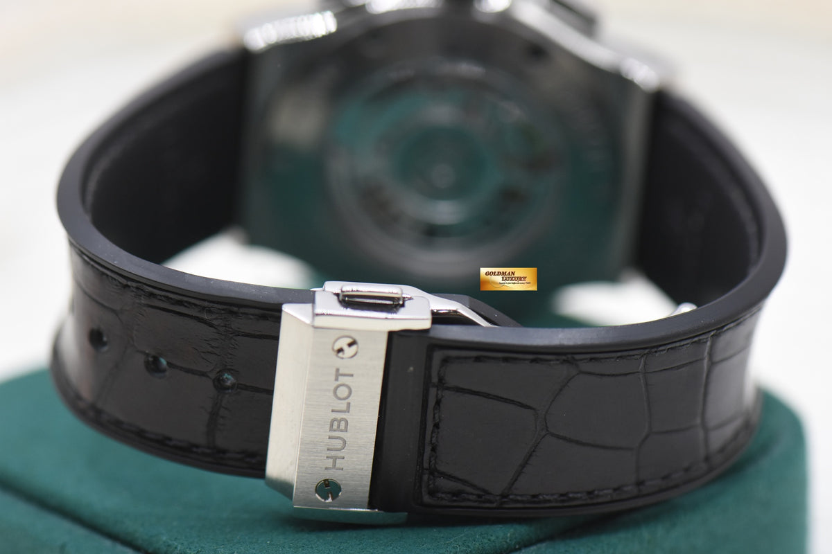 HUBLOT CLASSIC FUSION CHRONOGRAPH 42mm TITANIUM RUBBER STRAP OPALINE DIAL AUTOMATIC 541.NX.2611.LR (MINT)