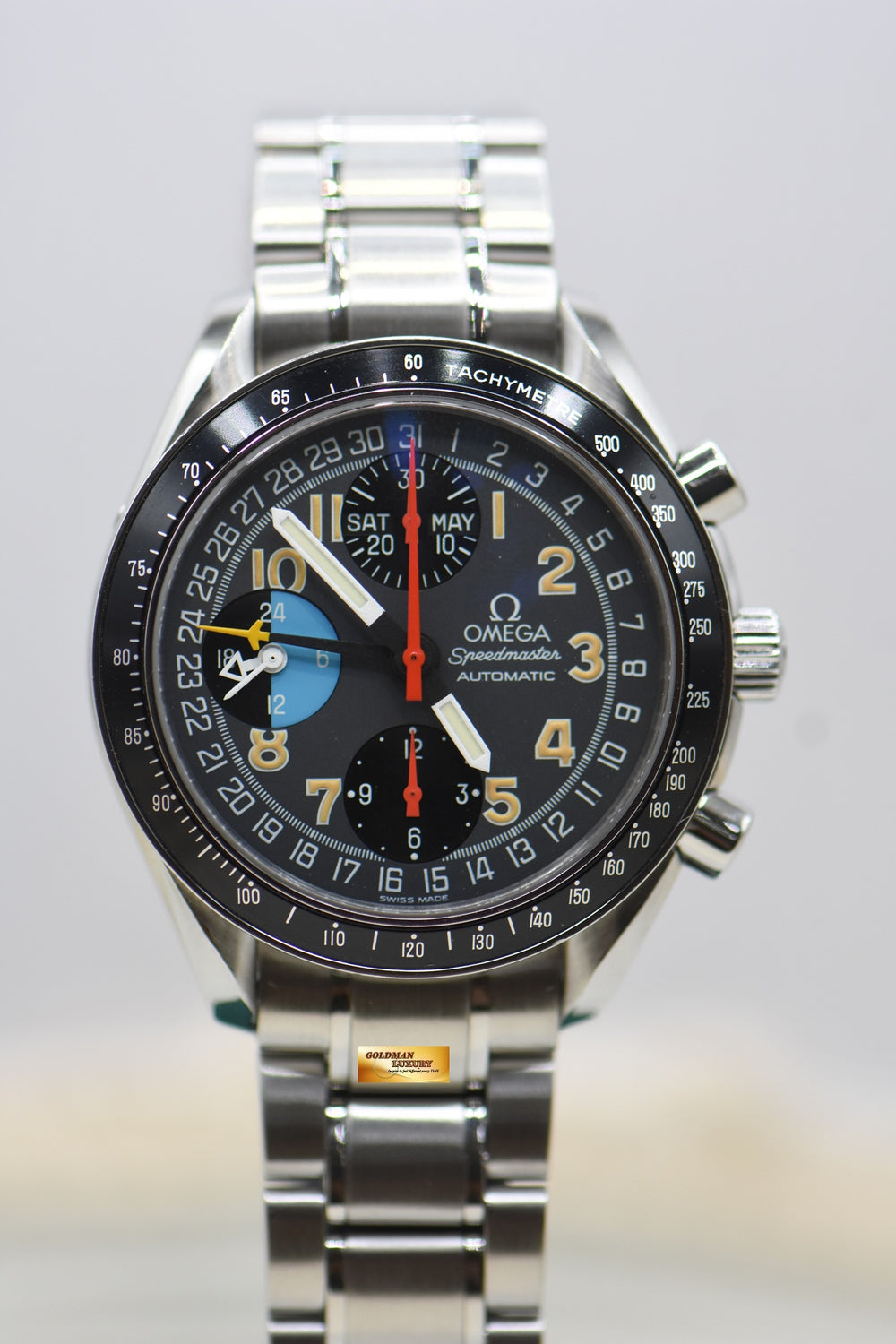 OMEGA SPEEDMASTER MARK 40 DAY & NIGHT 39mm STEEL IN BRACELET AUTOMATIC 3520.53.00 (MINT)