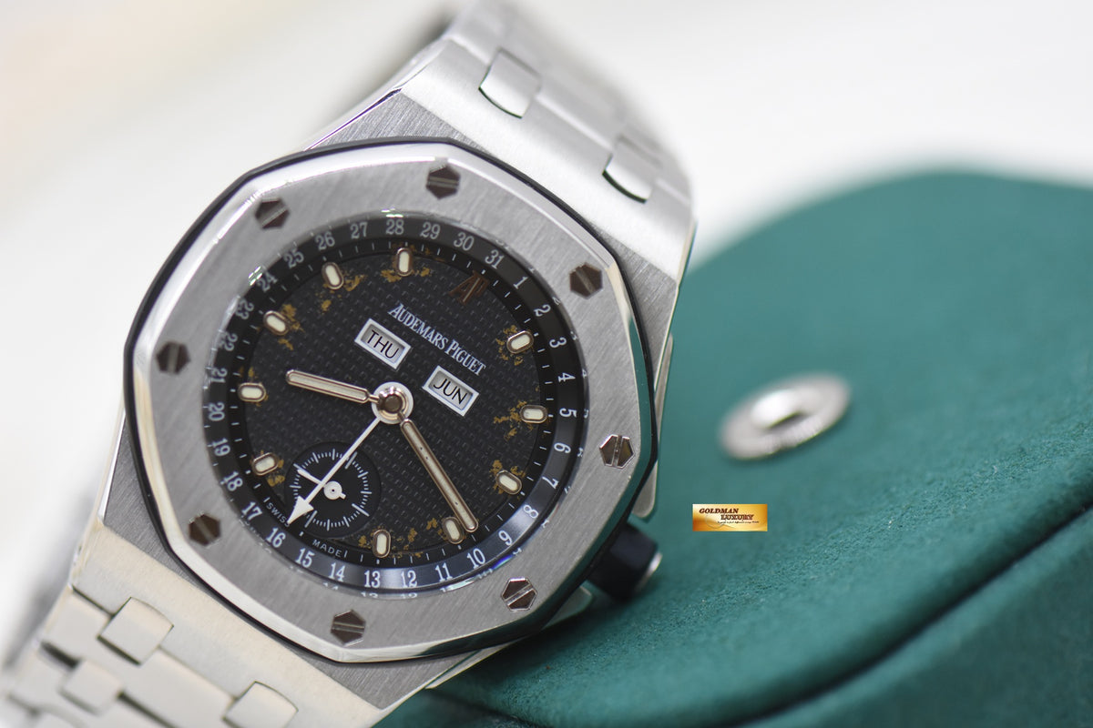 AUDEMARS PIGUET ROYAL OAK OFFSHORE TRIPLE CALENDAR 39mm STEEL IN BRACELET BLUE DIAL 25807ST (UNPOLISHED) (AGING DIAL)