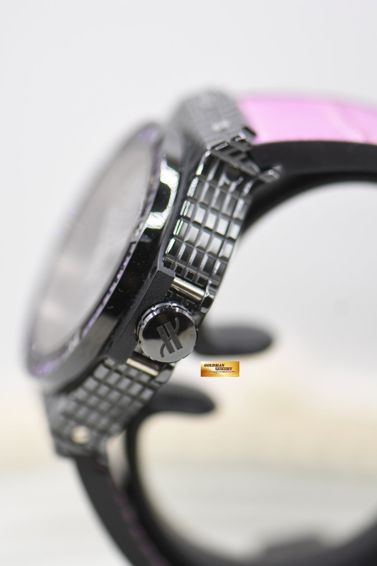 HUBLOT BIGBANG TUTTI FRUTTI PURPLE CAVIAR 41mm BLACK CERAMIC 346.CD.1800.LR.1905 (MINT)