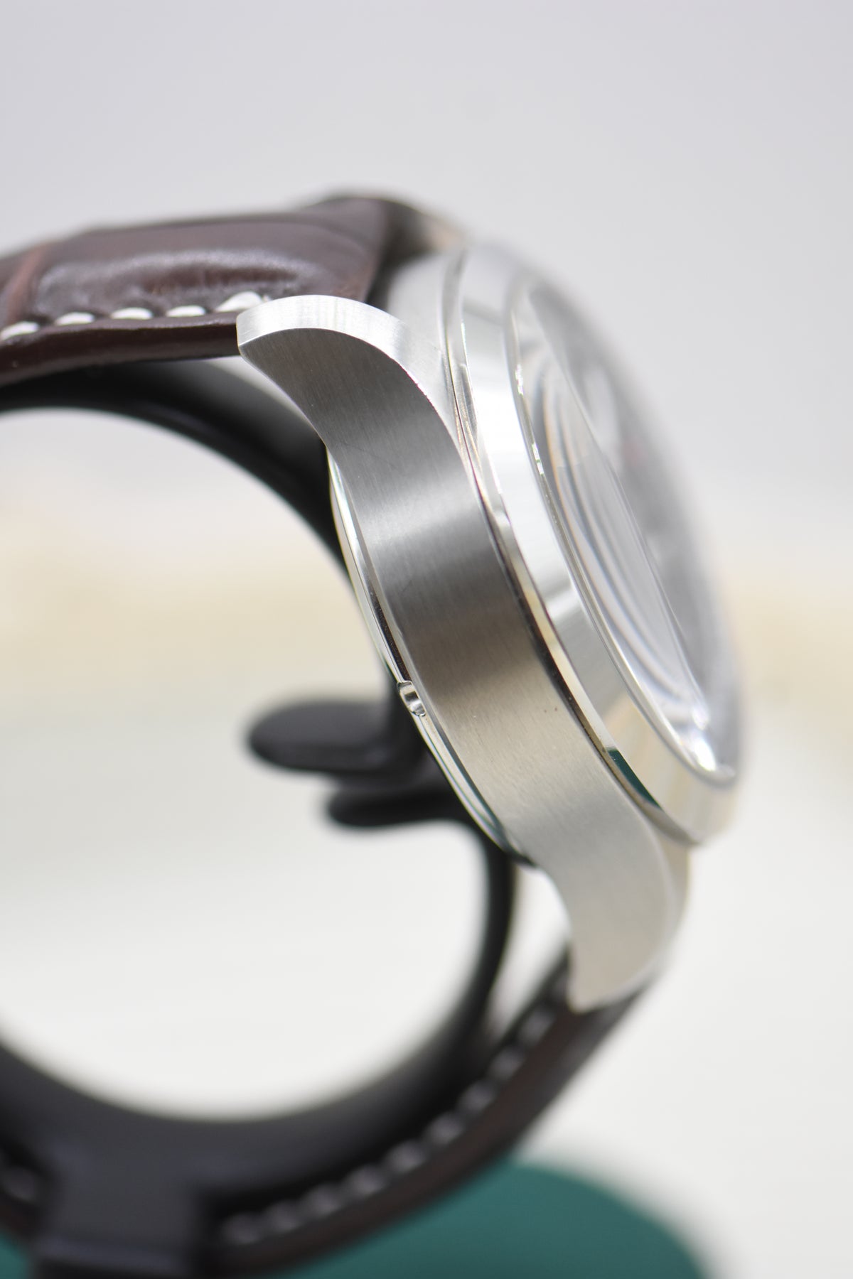 LATITUDE DAY-DATE CHRONOGRAPH 42mm STEEL AUTOMATIC (MINT)