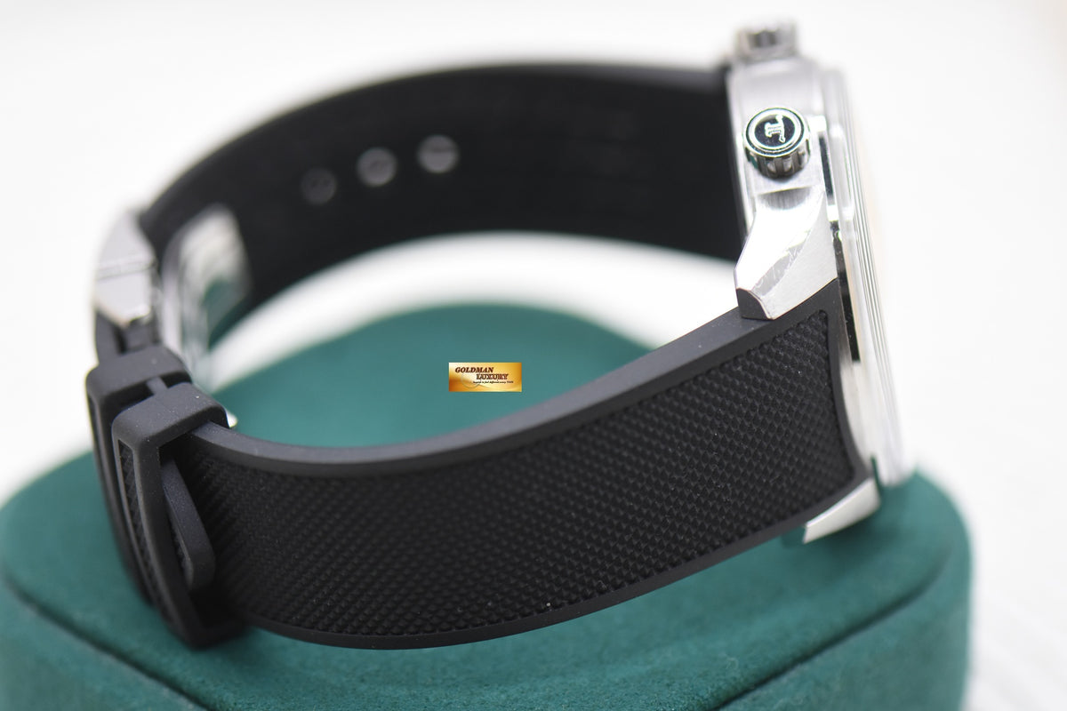 JLC JAEGER LeCOULTRE POLARIS DATE 42mm STEEL IN RUBBER STRAP AUTOMATIC Q9068670 (MINT)