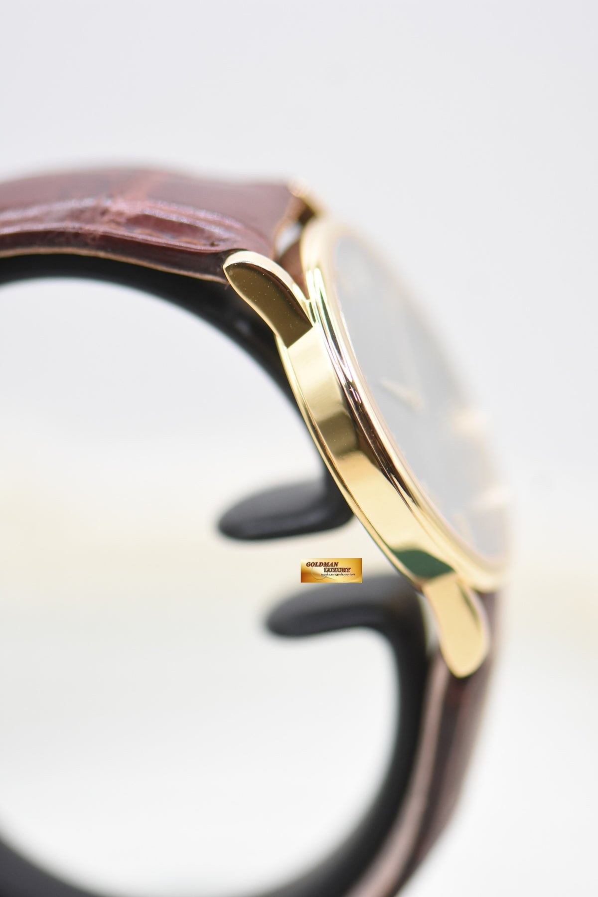 ROLEX CELLINI ULTRA THIN 32mm YELLOW GOLD IN LEATHER STRAP MANUAL WINDING 5115-8 (MINT)