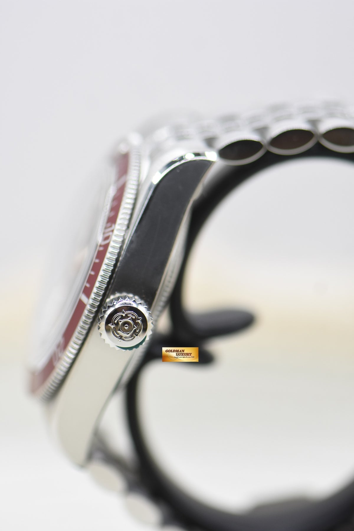 TUDOR BLACK BAY 41mm STEEL IN JUBILEE BRACELET RED BEZEL M7941A1A0RU (MINT)
