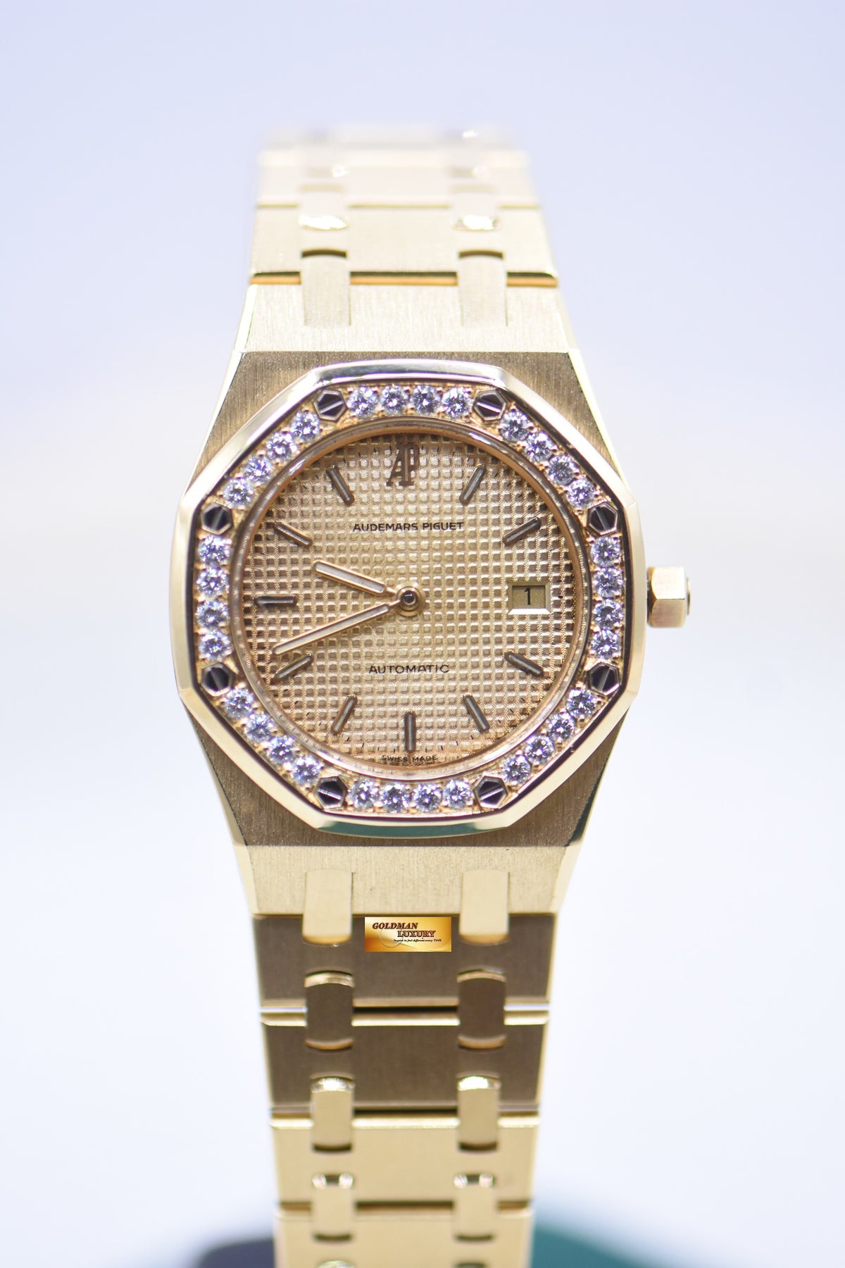 AUDEMARS PIGUET ROYAL OAK LADIES 30mm YELLOW GOLD ORIGINAL BEZEL AUTOMATIC 14470BA (MINT)