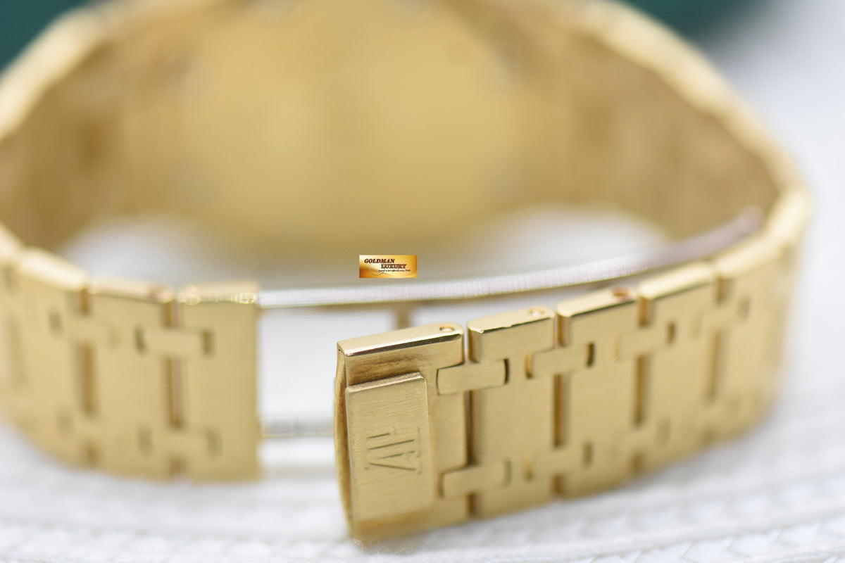 AUDEMARS PIGUET ROYAL OAK LADIES 30mm YELLOW GOLD ORIGINAL BEZEL AUTOMATIC 14470BA (MINT)