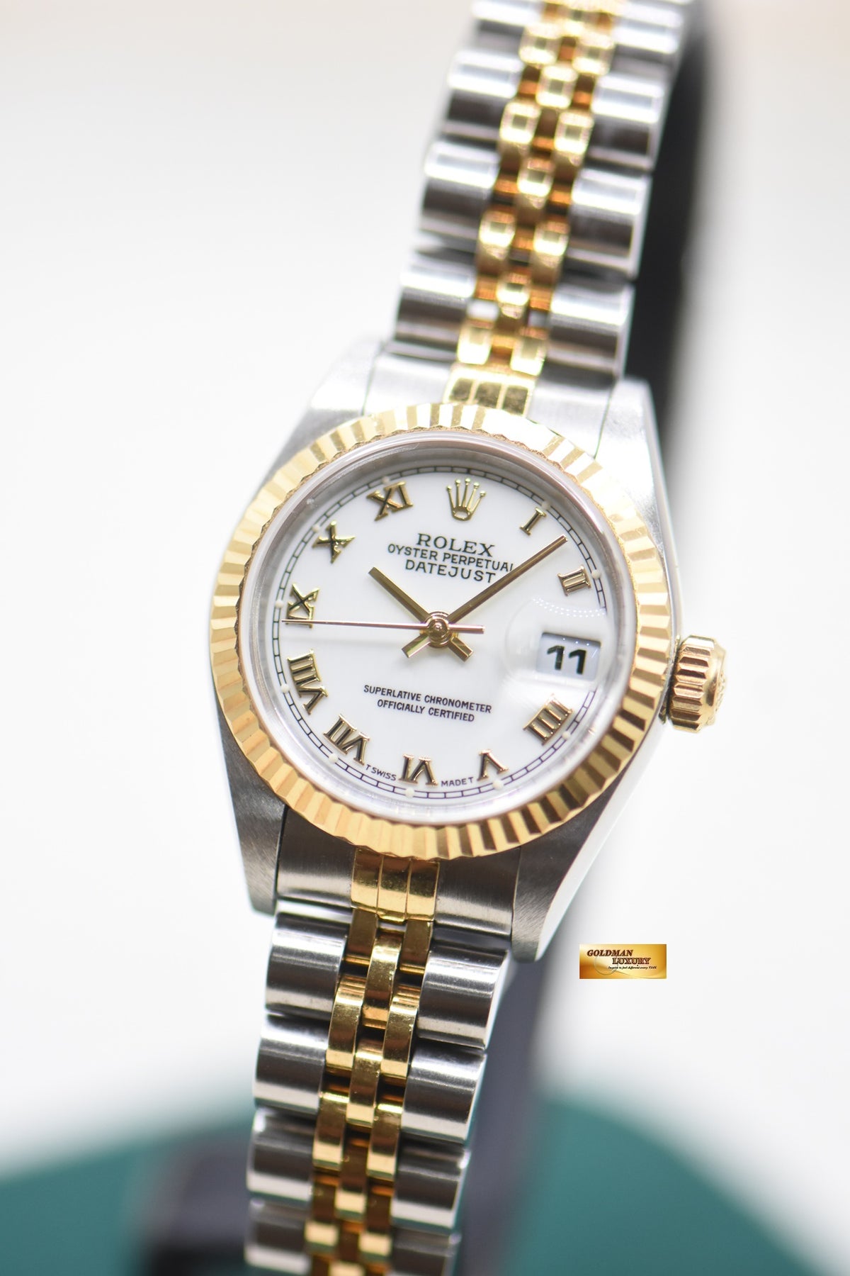 ROLEX OYSTER DATEJUST 26mm HALF-GOLD IN JUBILEE BRACELET WHITE ROMAN DIAL 69173 (MINT)