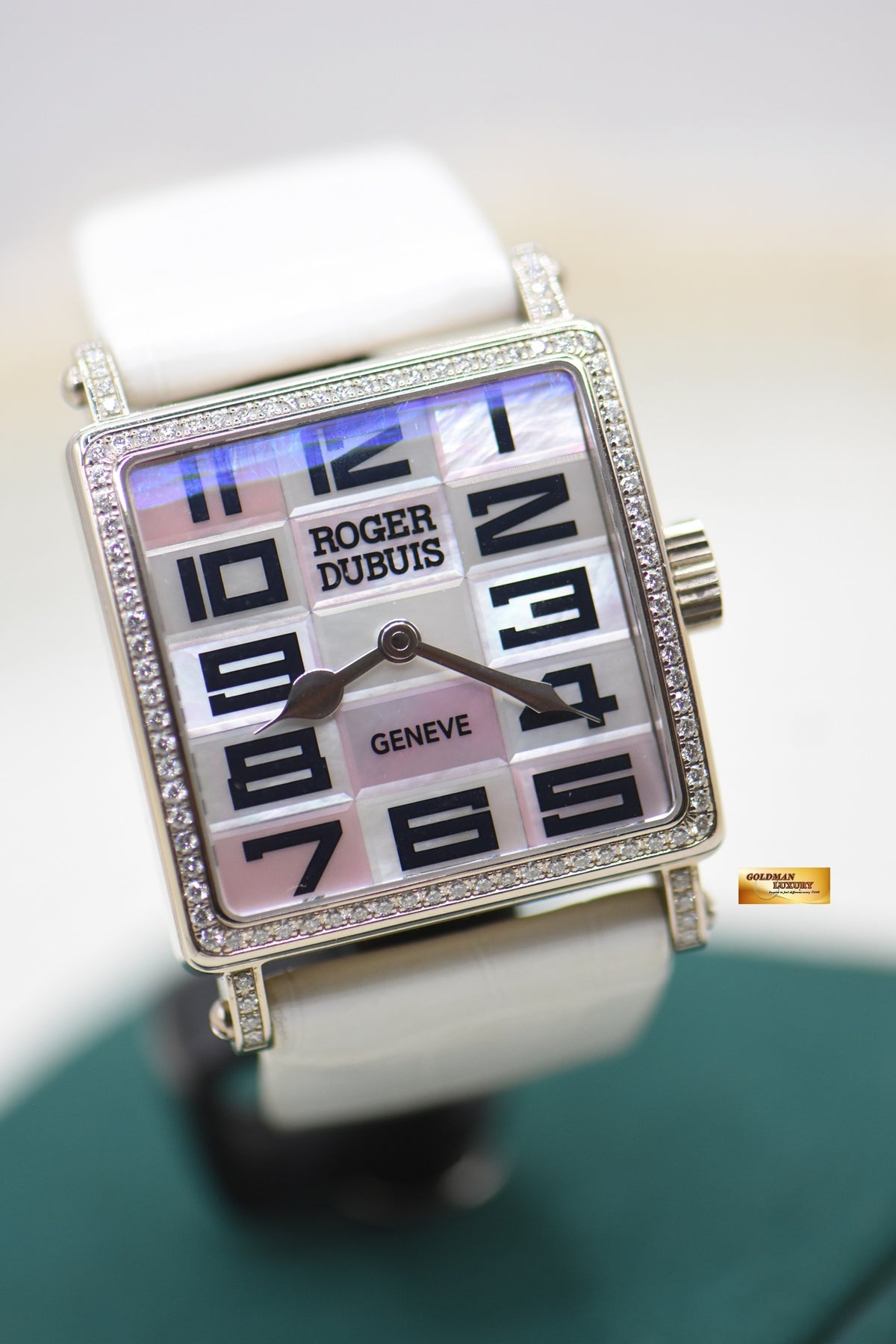 ROGER DUBUIS GOLDEN SQUARE MOP 34mm WHITE GOLD DIAMOND BEZEL MANUAL WINDING G34 98 0-SDC (MINT)