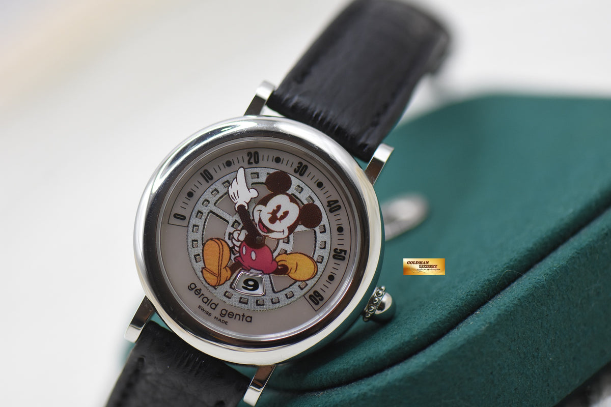 GERALD GENTA RETRO FANTASY DISNEY MICKEY MOUSE 70TH ANNIVERSARY MOP JUMP HOUR RETROGRADE MINUTE AUTOMATIC G3712 (MINT)
