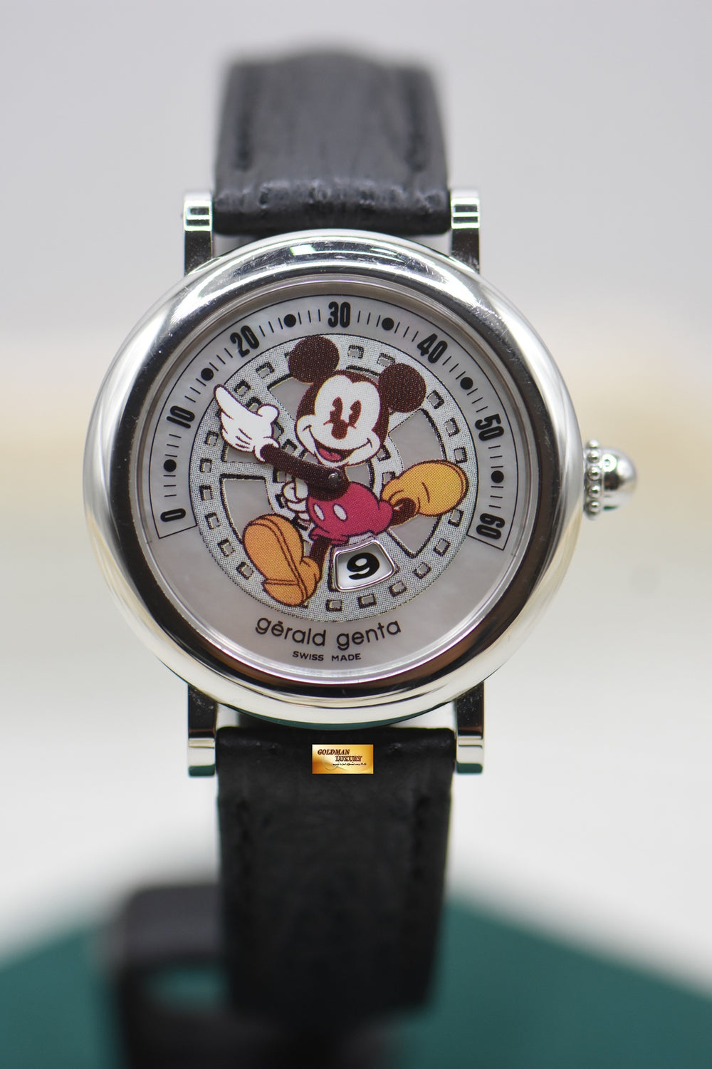 GERALD GENTA RETRO FANTASY DISNEY MICKEY MOUSE 70TH ANNIVERSARY MOP JUMP HOUR RETROGRADE MINUTE AUTOMATIC G3712 (MINT)
