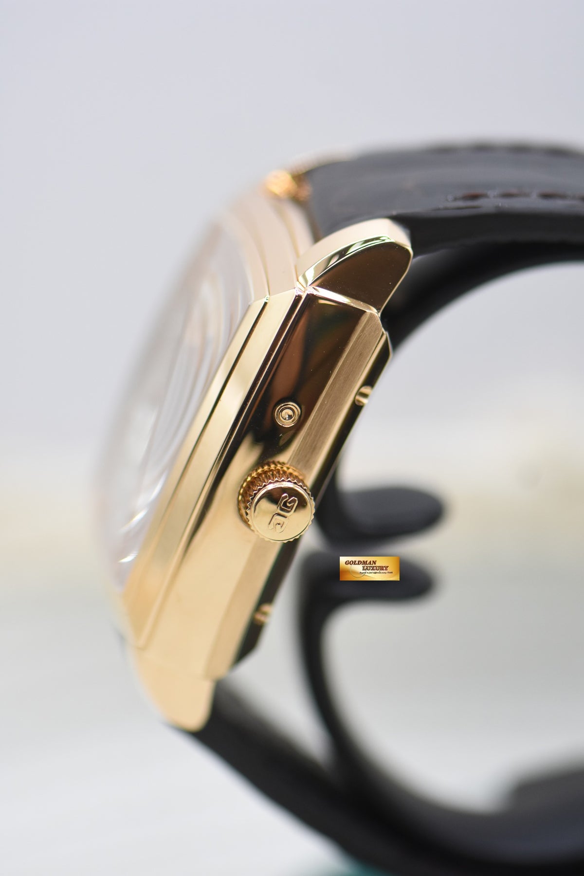 GLASHUTTE ORIGINAL SENATOR KARREE PERPETUAL CALENDAR MOONPHASE ROSE GOLD IN LEATHER STRAP AUTOMATIC 39-51-01-01-04 (MINT)