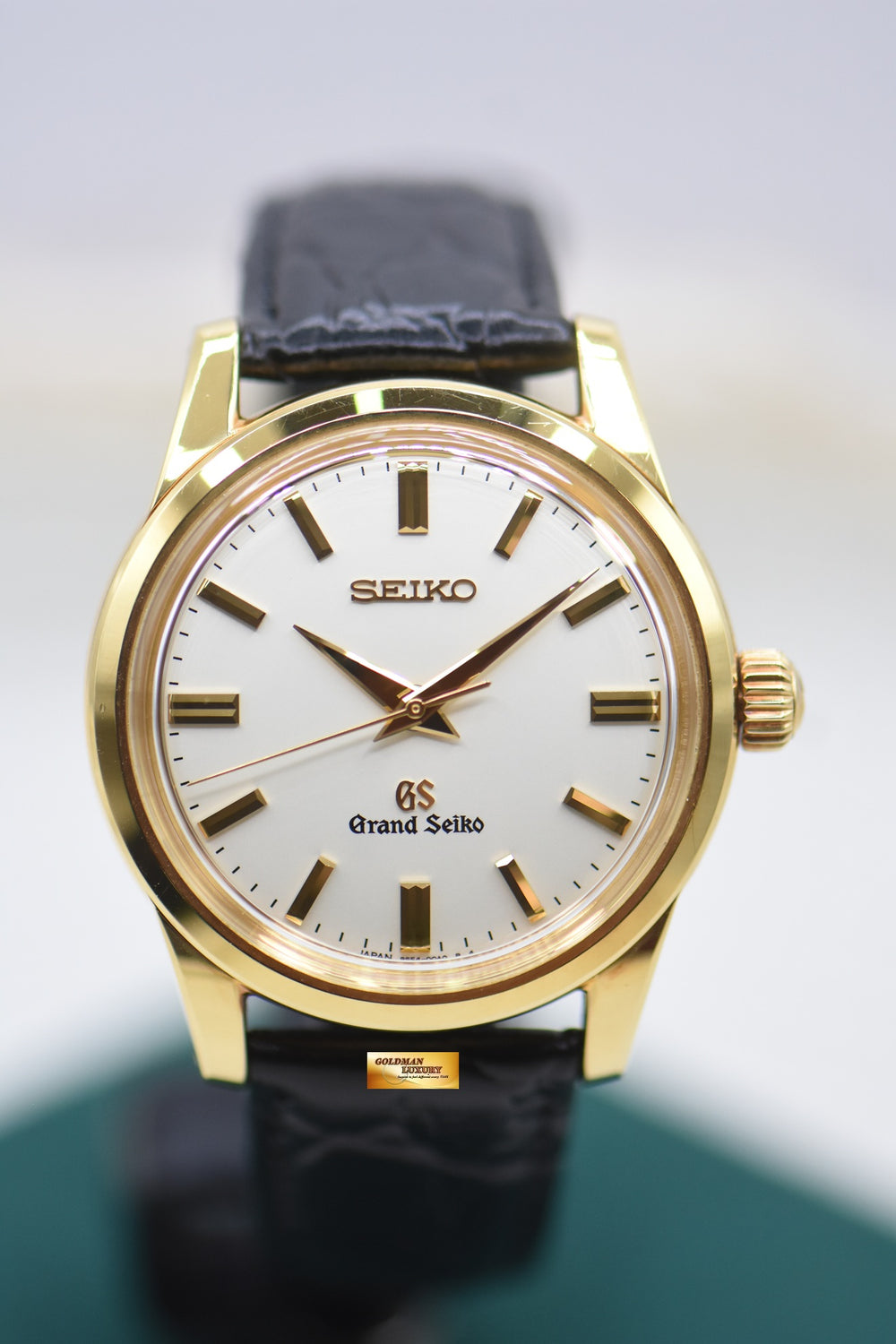 GRAND SEIKO 37mm YELLOW GOLD IN LEATHER STRAP MANUAL SBGW008 (RARE-MINT)