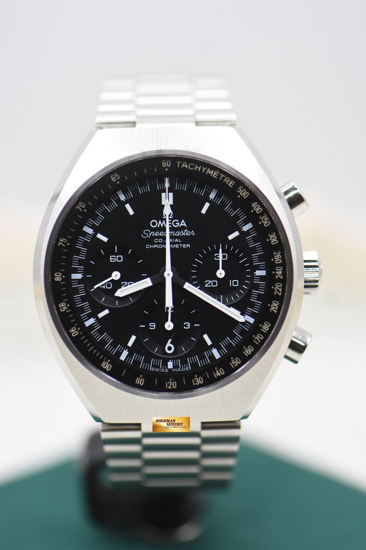 OMEGA SPEEDMASTER CHRONOGRAPH MARK II 43mm STEEL IN BRACELET BLACK DIAL 327.10.43.50.01.001 (MINT)