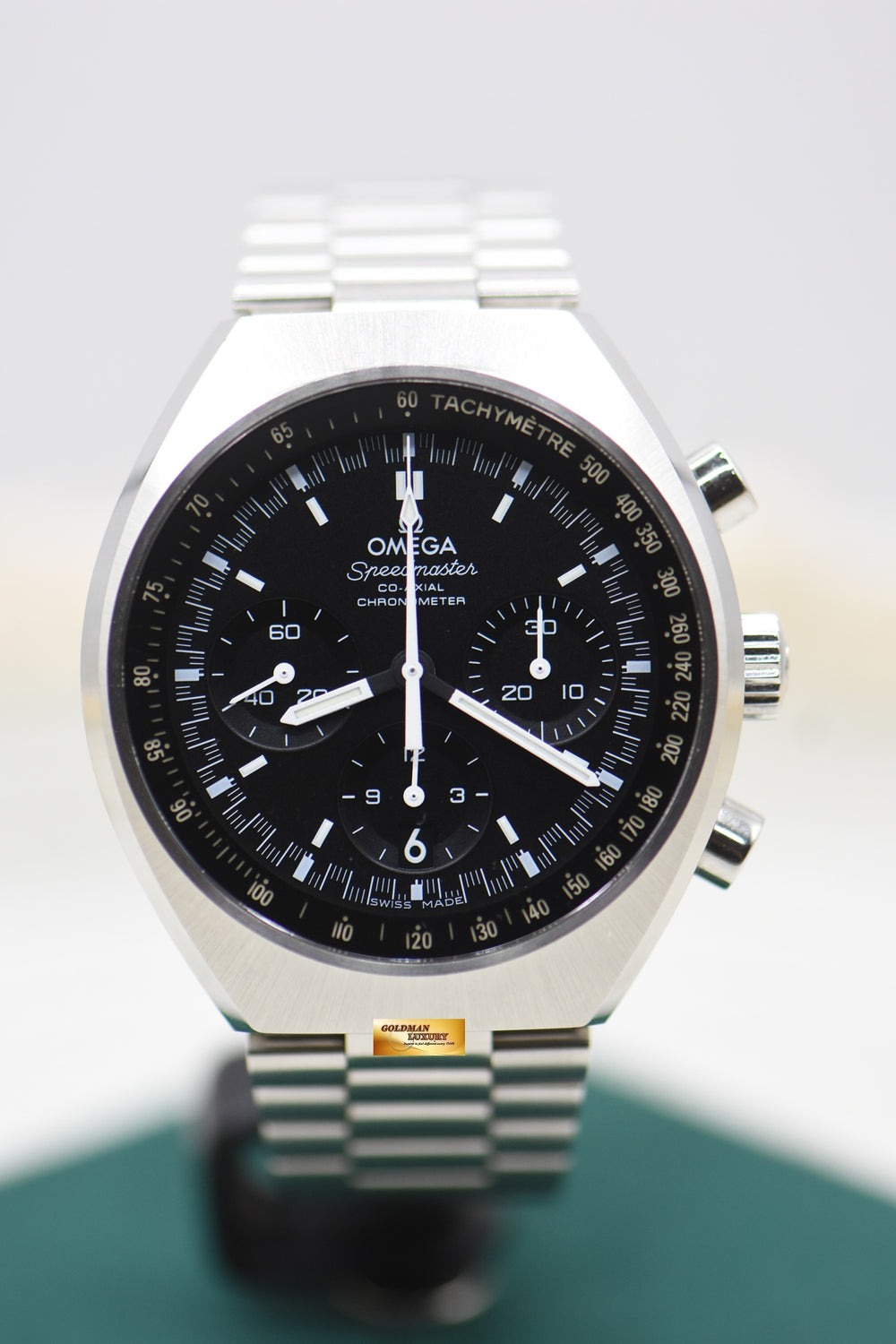 OMEGA SPEEDMASTER CHRONOGRAPH MARK II 43mm STEEL IN BRACELET BLACK DIAL 327.10.43.50.01.001 (MINT)