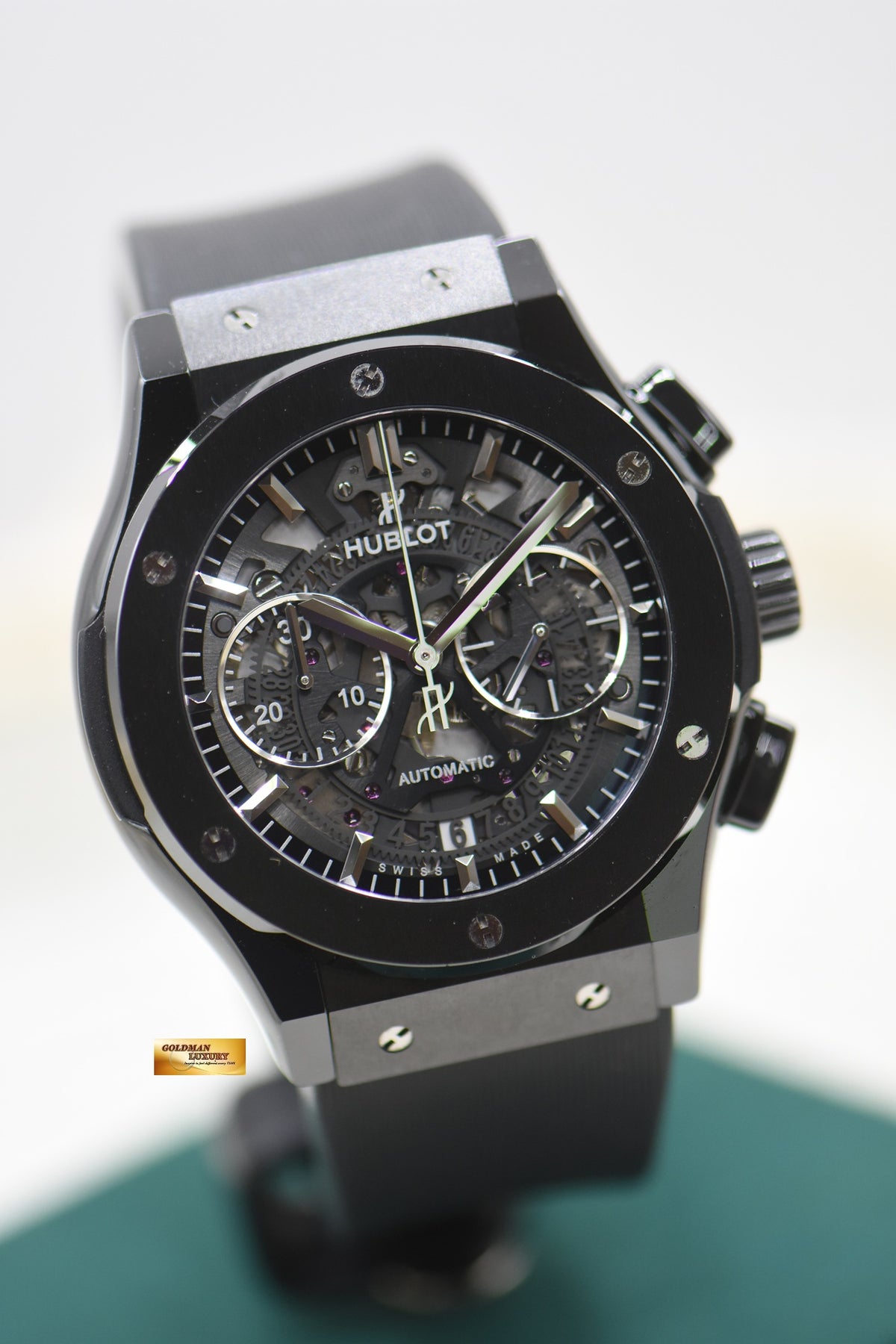 HUBLOT CLASSIC FUSION AEROFUSION BLACK MAGIC 45mm CHRONOGRAPH CERAMIC AUTOMATIC 525.CM.0170.LR (MINT)