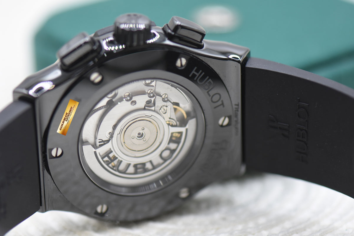 HUBLOT CLASSIC FUSION AEROFUSION BLACK MAGIC 45mm CHRONOGRAPH CERAMIC AUTOMATIC 525.CM.0170.LR (MINT)