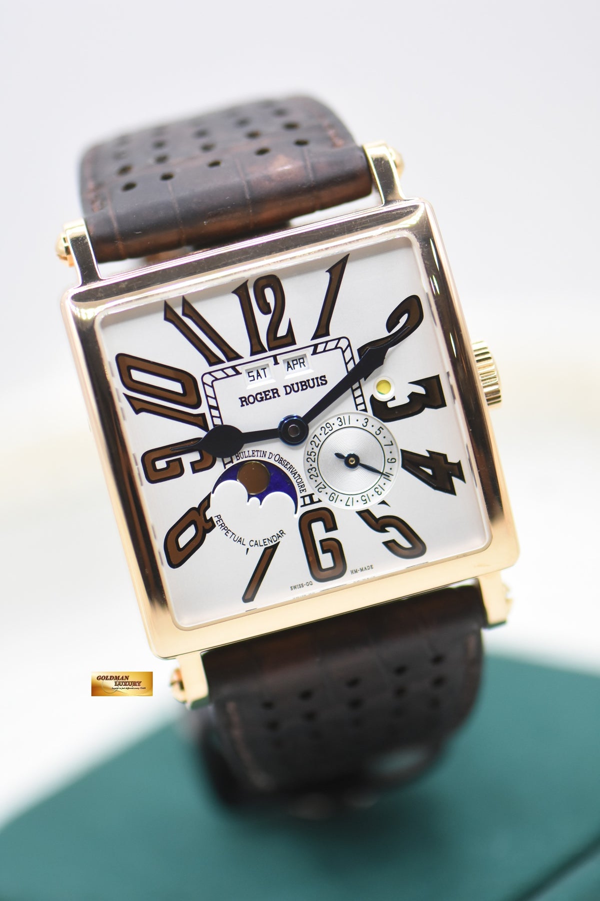 ROGER DUBUIS GOLDEN SQUARE PERPETUAL CALENDAR ROSE GOLD AUTOMATIC G40-5739-5 (MINT-RARE) LIMITED EDITION OF 28pcs