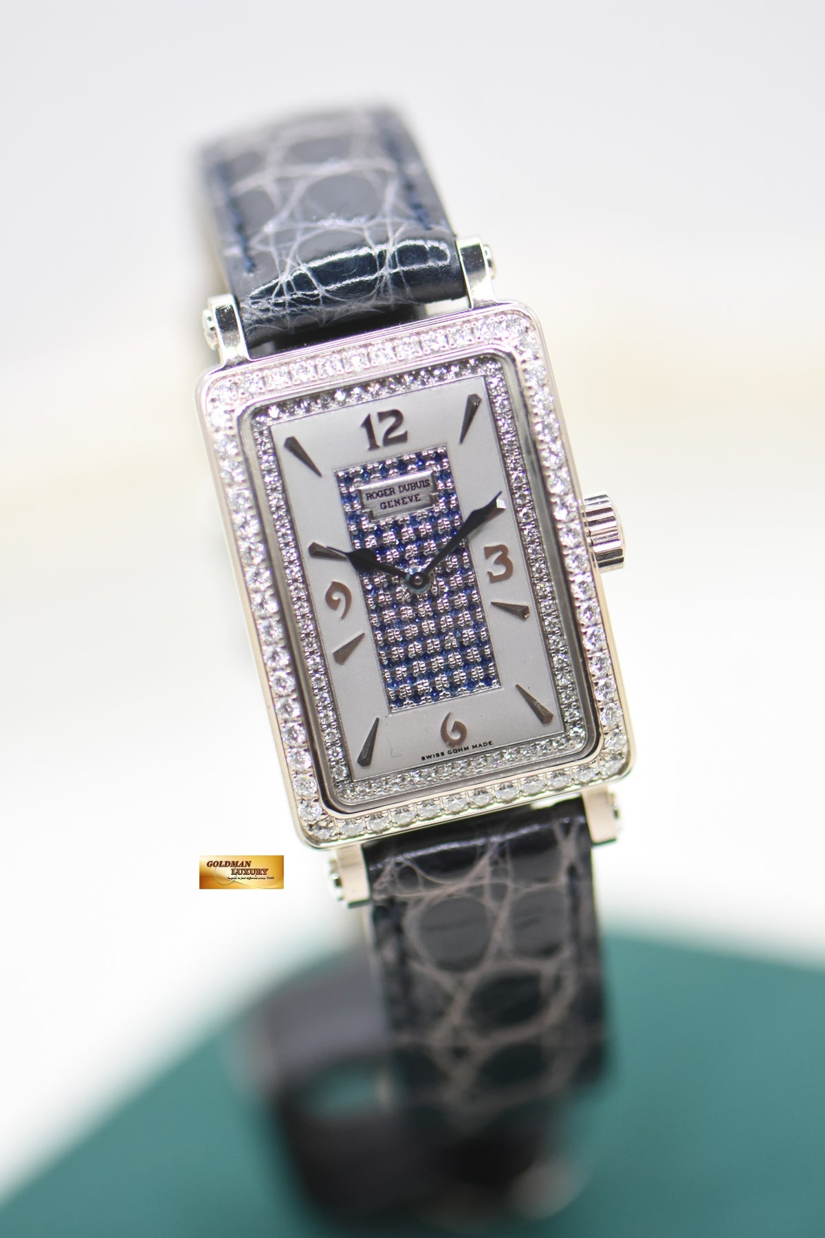 ROGER DUBUIS MUCH MORE LADIES WHITE GOLD DIAMOND & SAPPHIRE DIAL MANUAL M22-180SD (MINT)