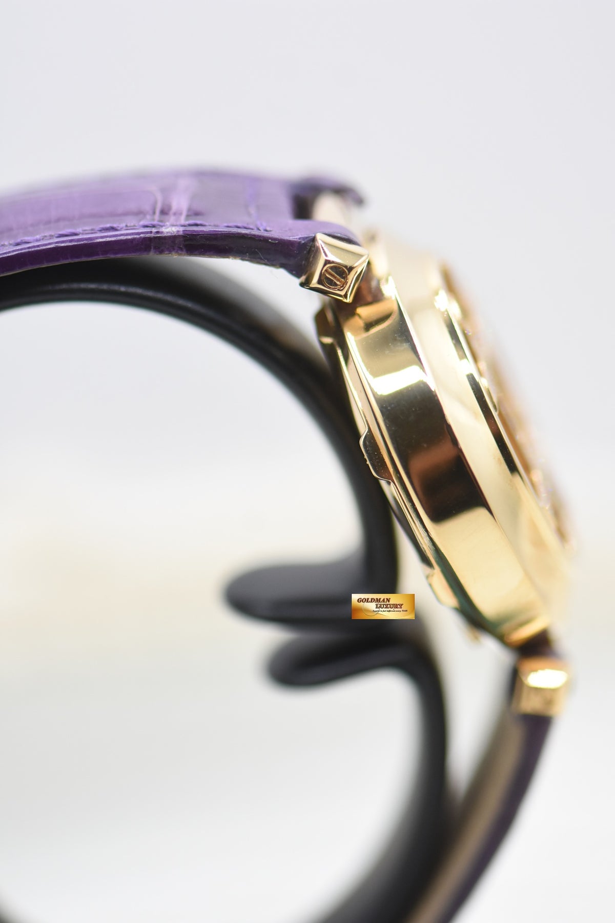 CARTIER PASHA CLASSIQUE DIAMOND GRID 32mm LADIES YELLOW GOLD IN LEATHER STRAP AUTOMATIC WJ101356 (MINT)