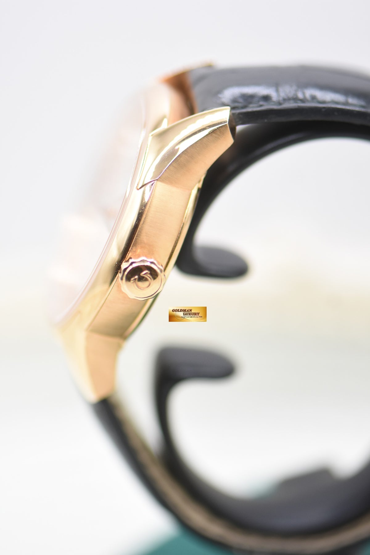 OMEGA DE VILLE CO-AXIAL 41mm RED GOLD IN LEATHER STRAP 431.53.41.21.02.001 (MINT)