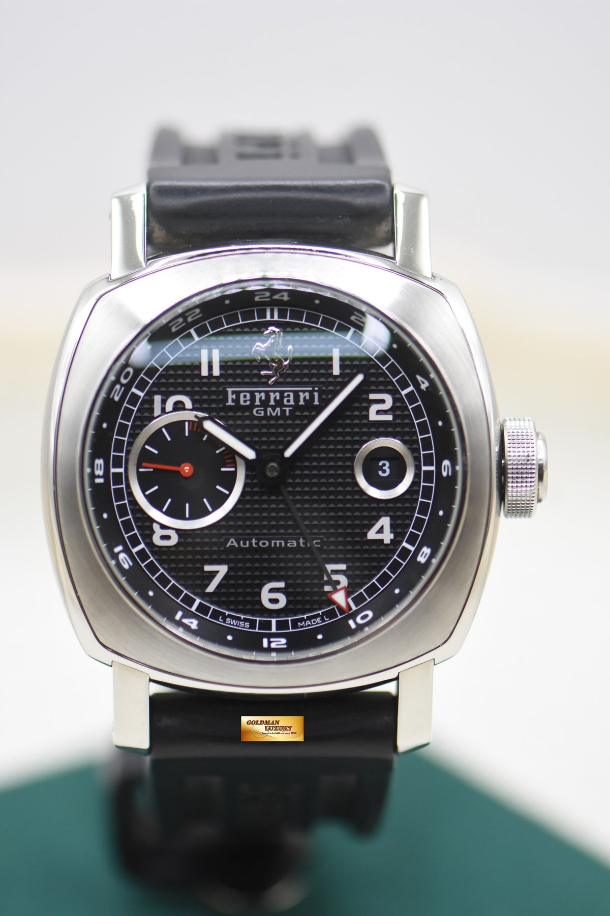 PANERAI FERRARI GMT 45mm STEEL LEATHER AUTOMATIC FER00003 (MINT)