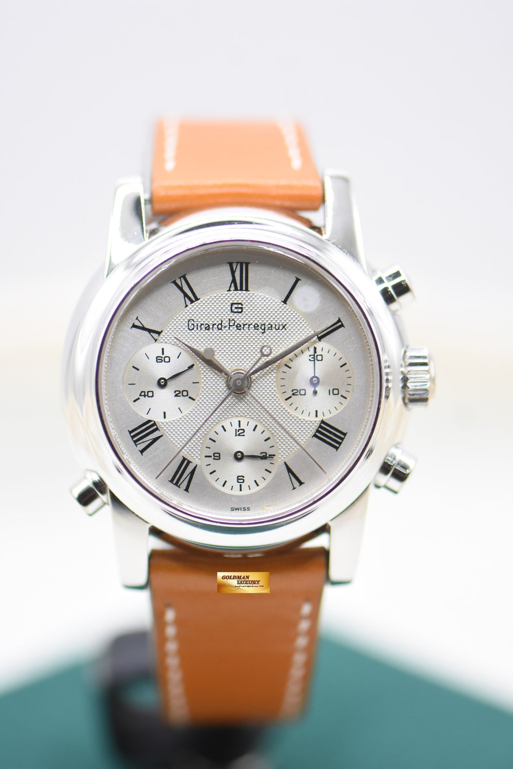 GIRARD PERREGAUX CHRONOGRAPH RATTRAPANTE 38mm PLATINUM IN LEATHER AUTOMATIC 9010 (MINT)