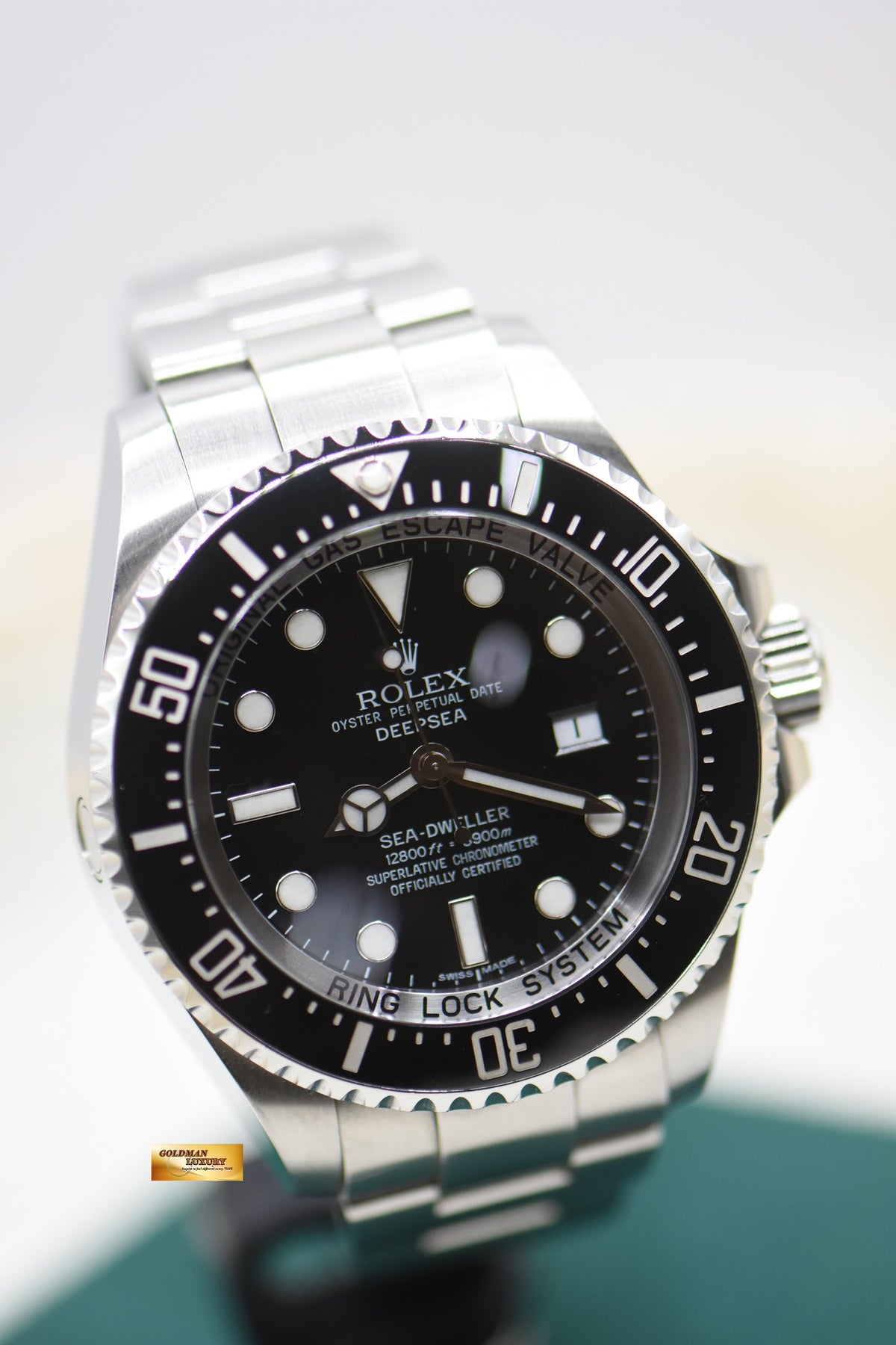ROLEX OYSTER DEEPSEA 44mm MARK II STEEL IN BRACELET BLACK DIAL 116660 (MINT)