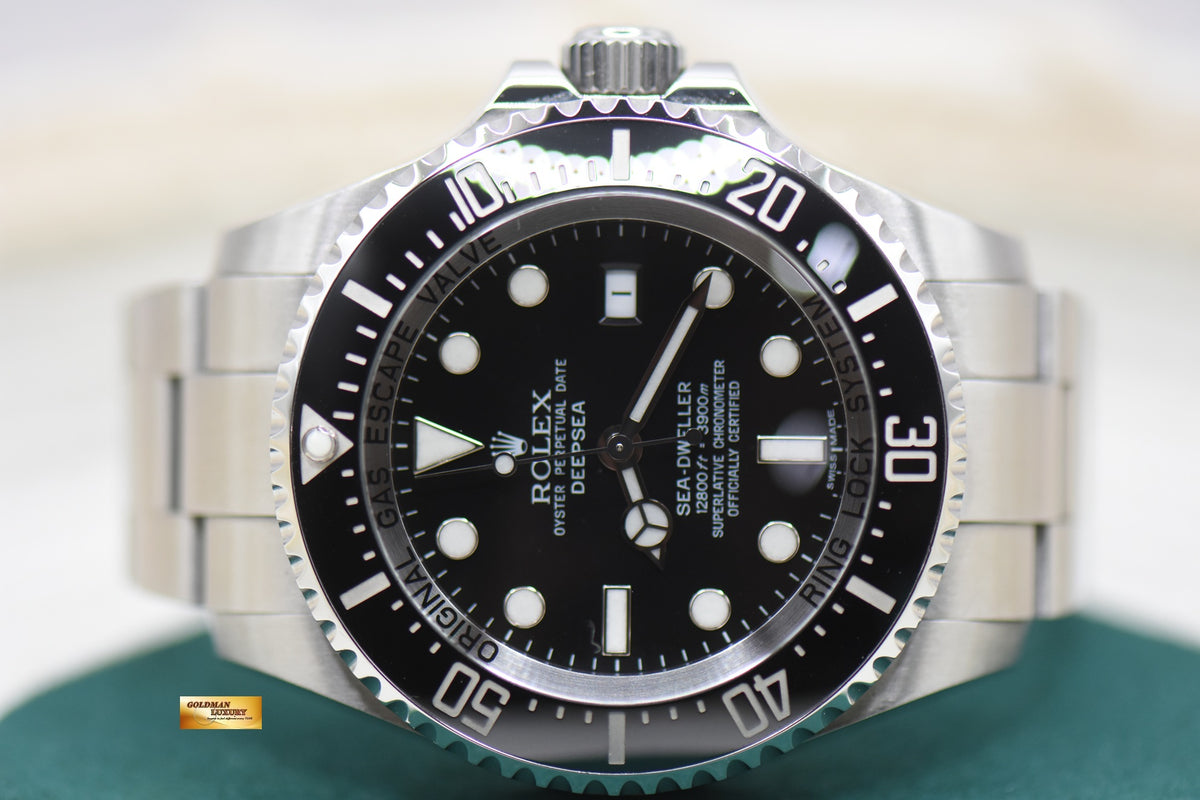 ROLEX OYSTER DEEPSEA 44mm MARK II STEEL IN BRACELET BLACK DIAL 116660 (MINT)