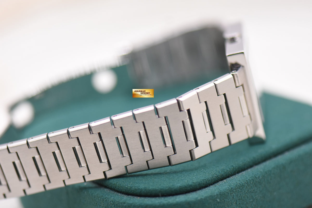 BVLGARI QUADRATO SQUARE STEEL BRACELET QUARTZ SQ22SS (MINT)