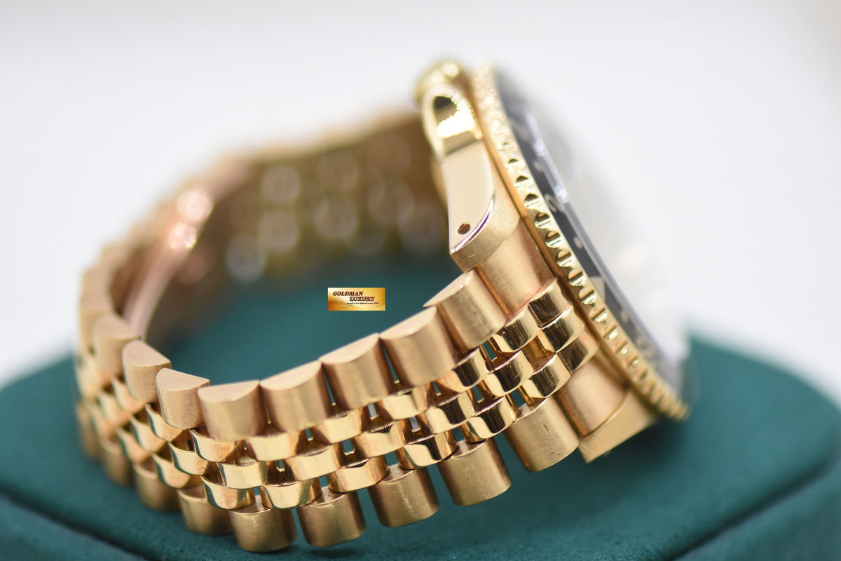 ROLEX OYSTER GMT-MASTER II YELLOW GOLD IN JUBILEE BRACELET BLACK DIAL 16718 (MINT)