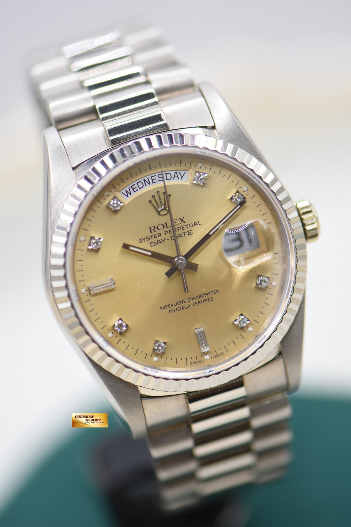 ROLEX OYSTER DAY-DATE 36mm WHITE GOLD IN BRACELET DIAMOND DIAL 18239 (MINT)