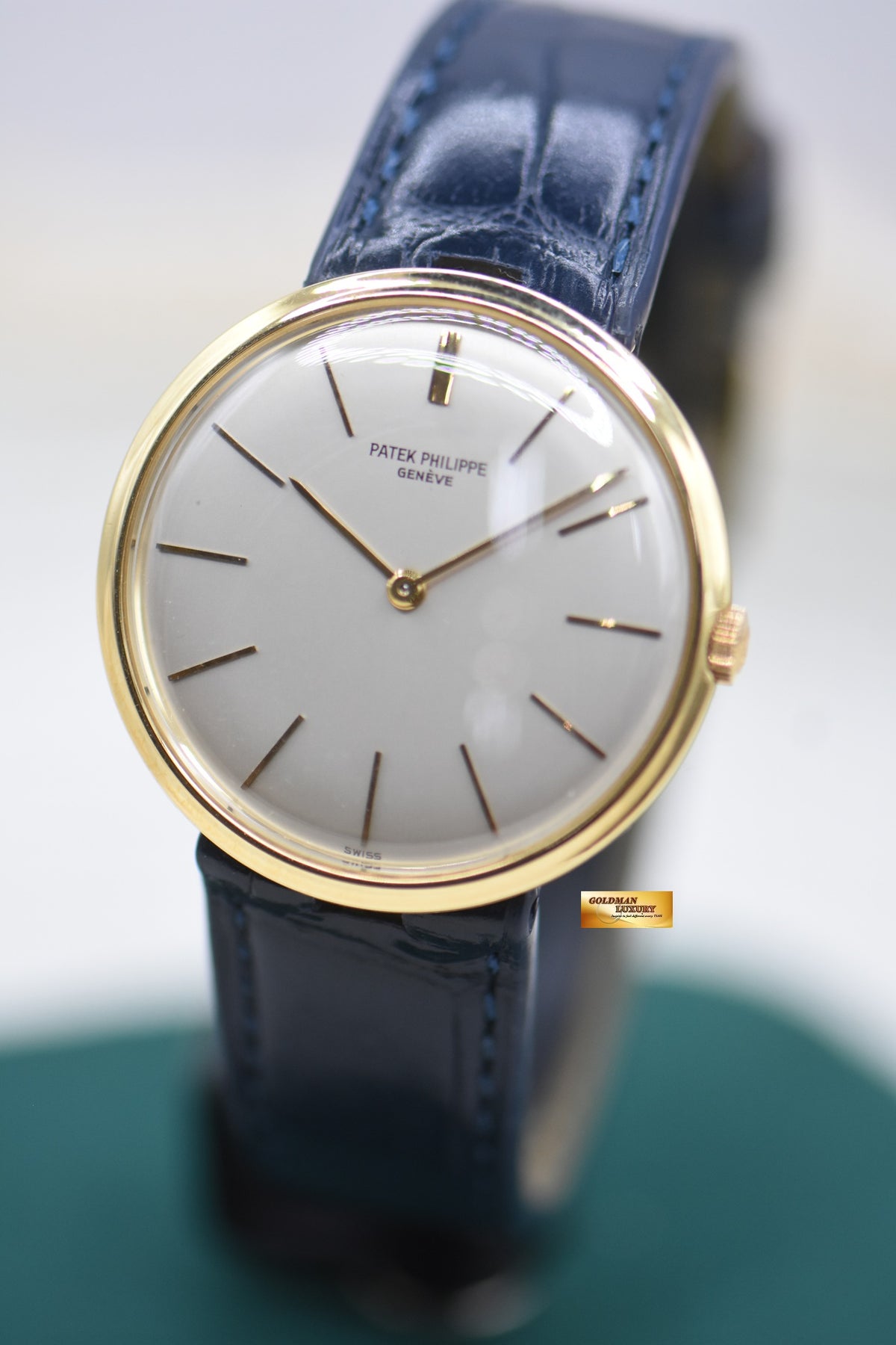 PATEK PHILIPPE CALATRAVA YELLOW GOLD IN LEATHER STRAP MANUAL WINDING 2591J (VINTAGE-MINT)