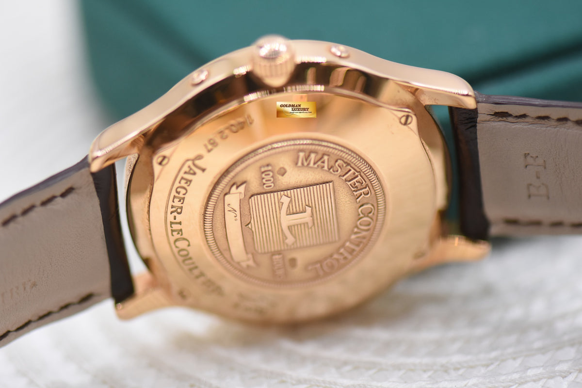 JLC MASTER CONTROL TRIPLE CALENDAR DATE ROSE GOLD IN LEATHER AUTOMATIC 140.2.87 (MINT)