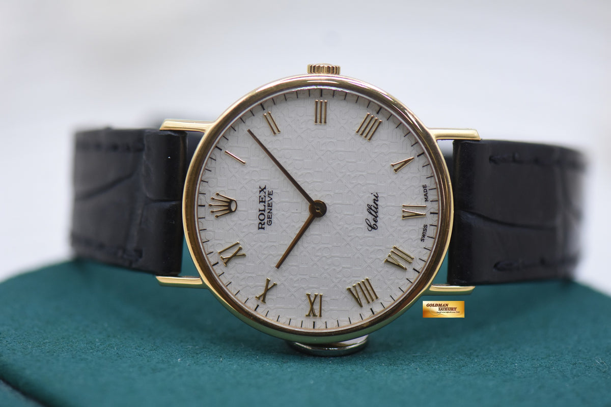 ROLEX CELLINI CLASSIC 32mm YELLOW GOLD IN LEATHER STRAP MANUAL WINDING 5112 (MINT)
