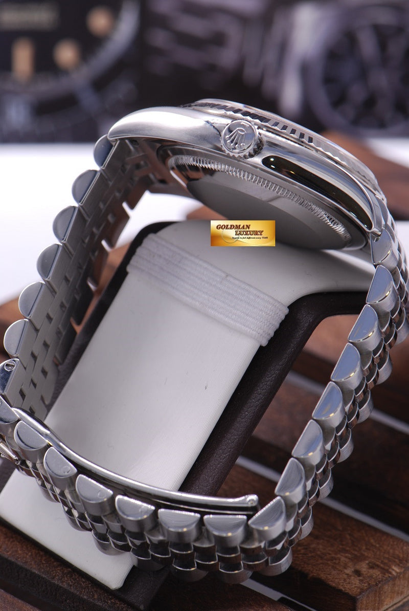 products/GML1004_-_Rolex_Oyster_Datejust_Silver_Ref_116234_MINT_-_3.JPG