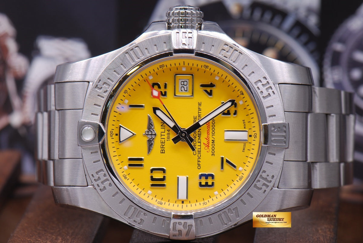 [SOLD] BREITLING AVENGER II SEAWOLF 45mm YELLOW A17331  AUTOMATIC