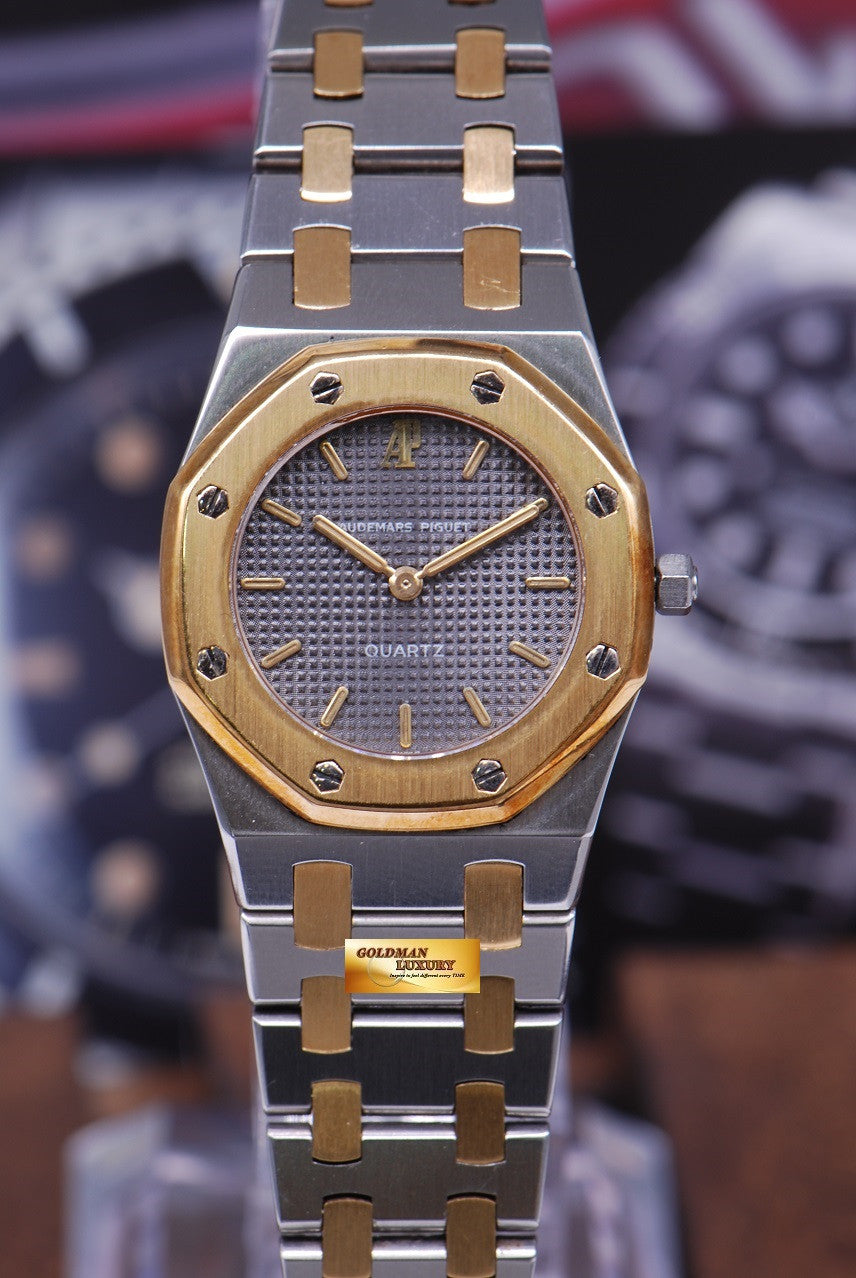 [SOLD] AUDEMARS PIGUET ROYAL OAK LADIES 26mm HALF-GOLD QUARTZ (NEAR MINT)
