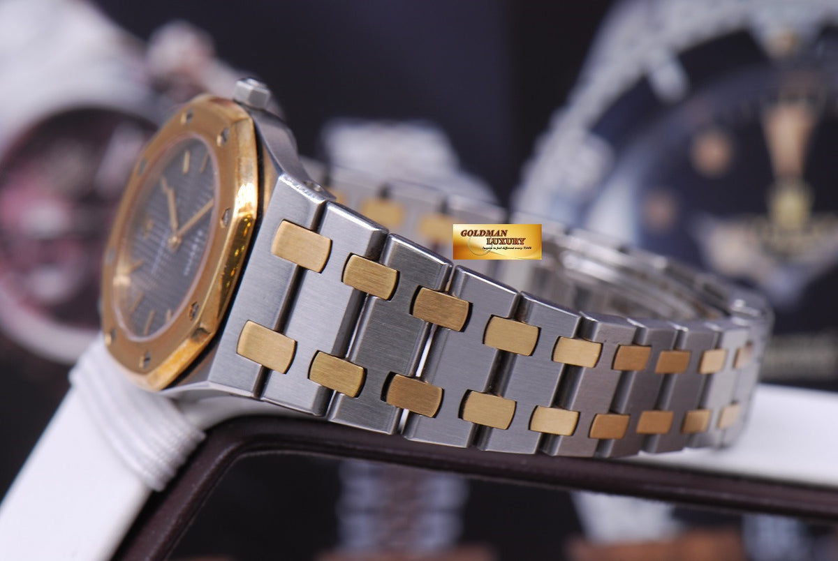[SOLD] AUDEMARS PIGUET ROYAL OAK LADIES 26mm HALF-GOLD QUARTZ (NEAR MINT)