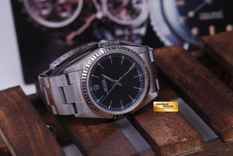 products/GML1039_-_Rolex_Oyster_Perpetual_30mm_Stainless_Ref_77014_MINT_-_11.JPG