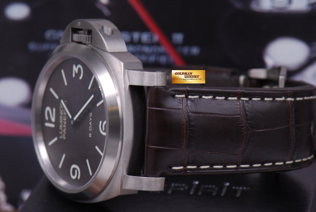 [SOLD] PANERAI LUMINOR TITANIUM 8 DAYS PAM 562 MANUAL (NEW-UNWORN)