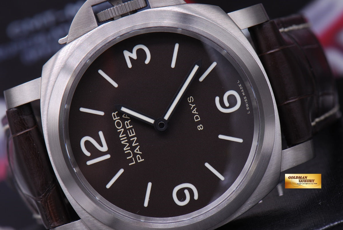 [SOLD] PANERAI LUMINOR TITANIUM 8 DAYS PAM 562 MANUAL (NEW-UNWORN)