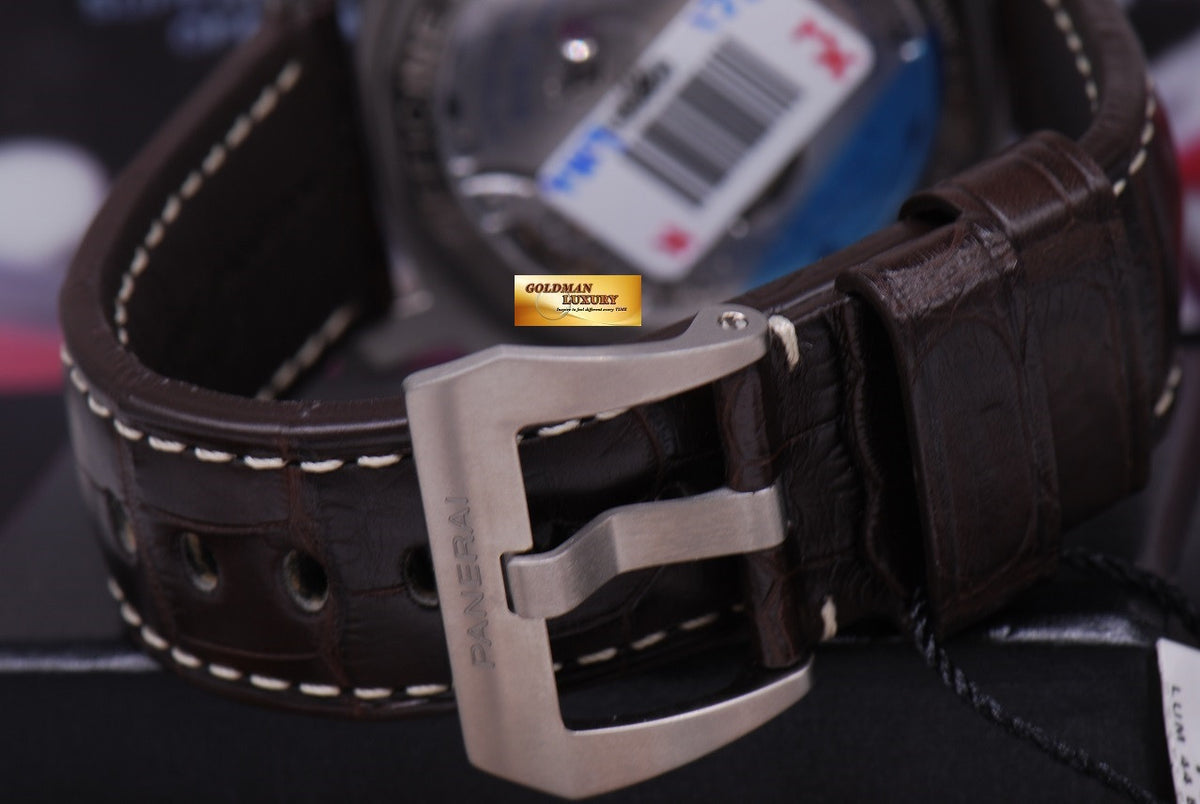 [SOLD] PANERAI LUMINOR TITANIUM 8 DAYS PAM 562 MANUAL (NEW-UNWORN)