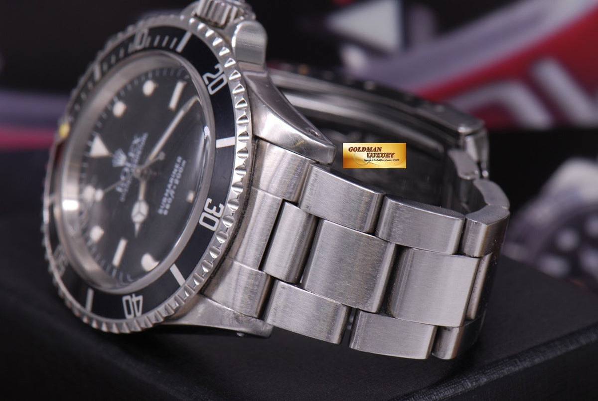 [SOLD] ROLEX OYSTER PERPETUAL SUBMARINER NO-DATE  Ref 5513 (VINTAGE)