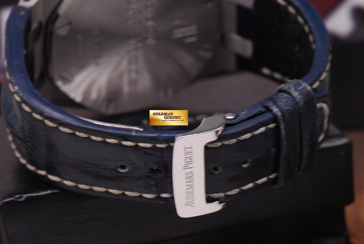 [SOLD] AUDEMARS PIGUET ROYAL OAK OFFSHORE 44mm CHRONOGRAPH NAVY AUTOMATIC (MINT)