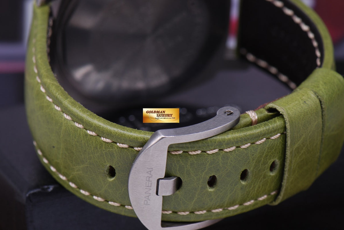 [SOLD] PANERAI LUMINOR GMT TITANIUM ANTHRACITE BLUE DIAL Ref : PAM 89 (RARE) (NEAR MINT)