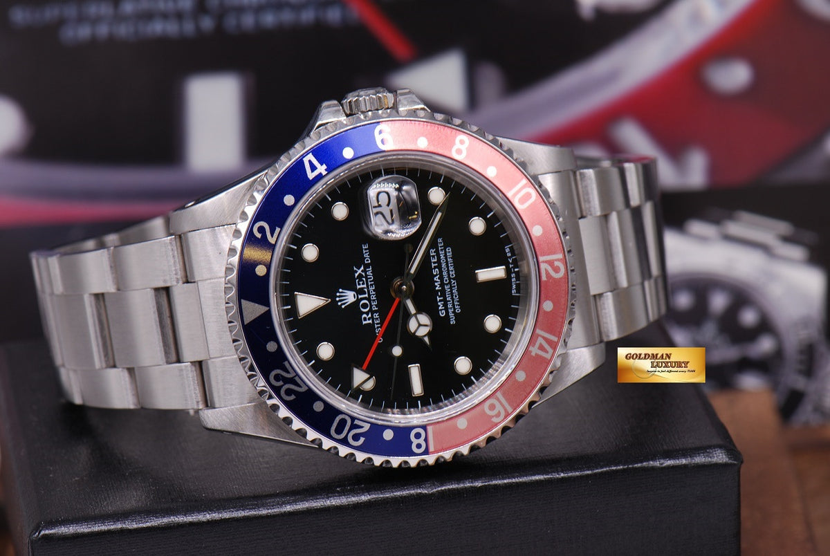 [SOLD] ROLEX OYSTER PERPETUAL GMT-MASTER "PEPSI" BEZEL Ref 16700 (NEAR MINT)