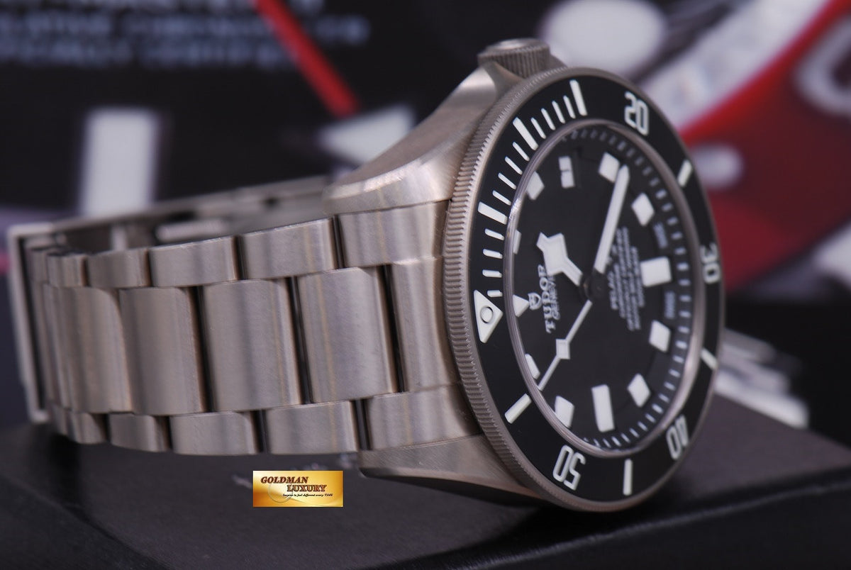 [SOLD] TUDOR PELAGOS TITANIUM STEEL 42mm IN-HOUSE MOVEMENT 25600TN (LNIB)